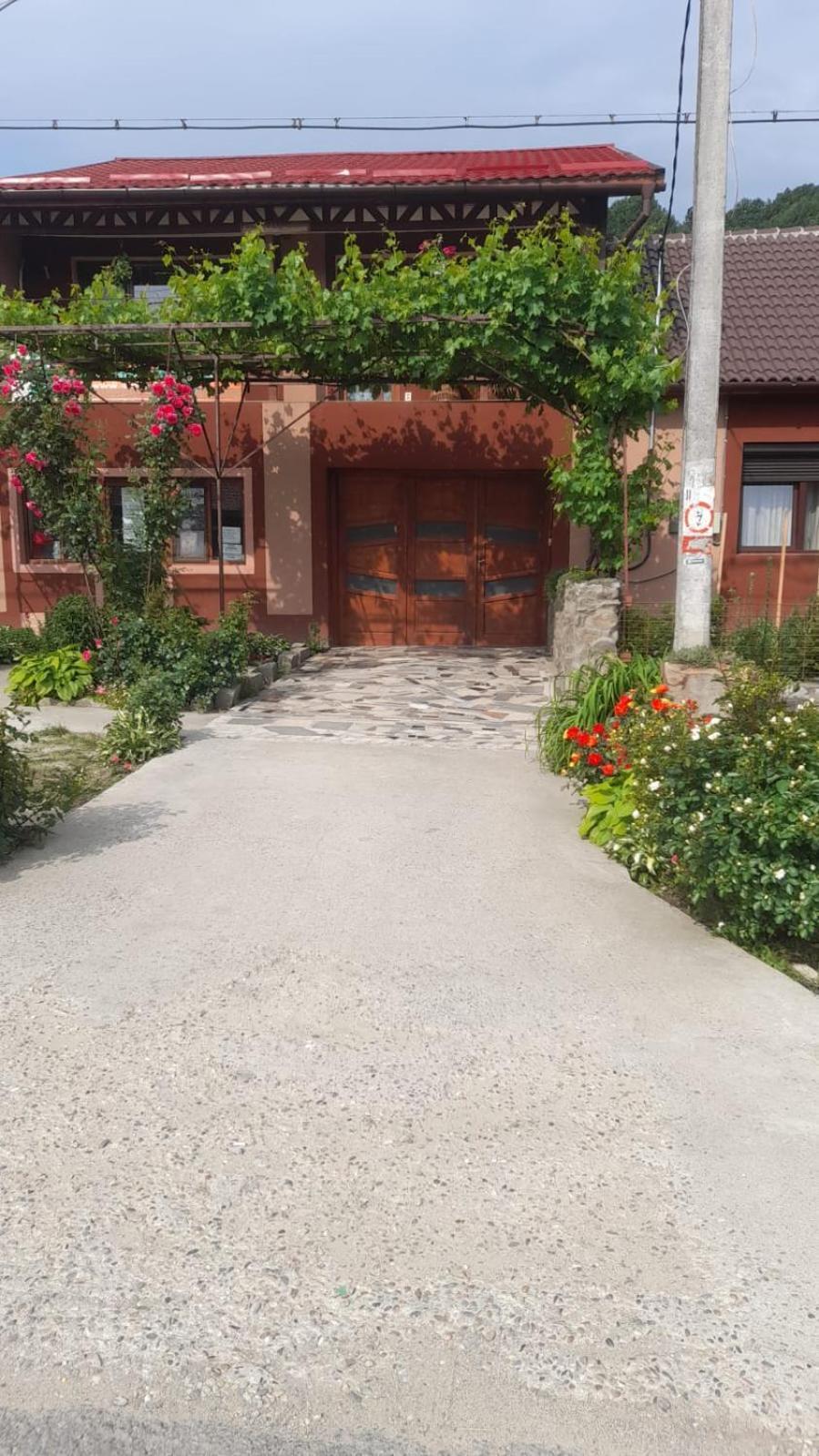 Готель Casa Elena Єшелніца Екстер'єр фото