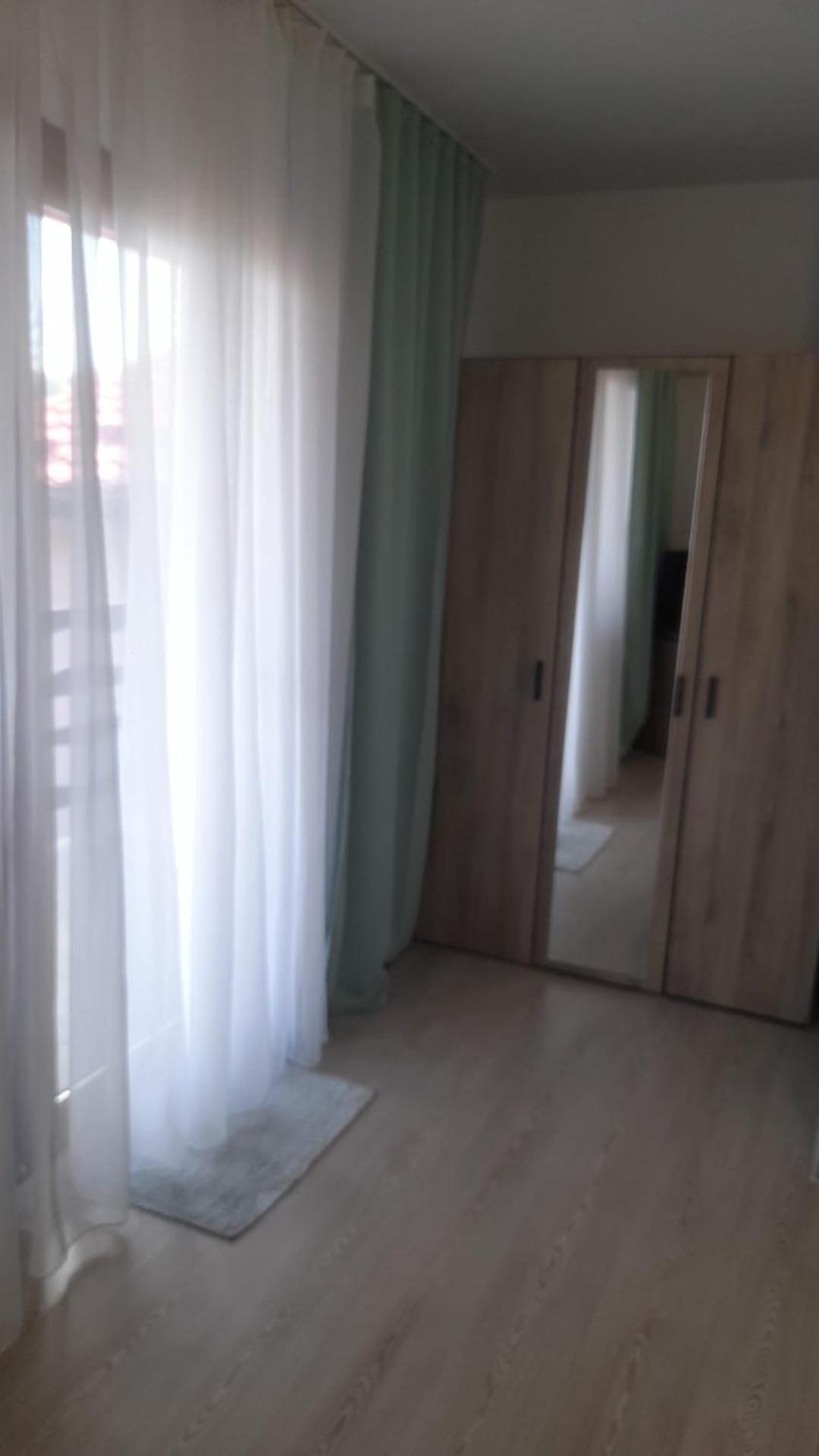 Готель Casa Elena Єшелніца Екстер'єр фото